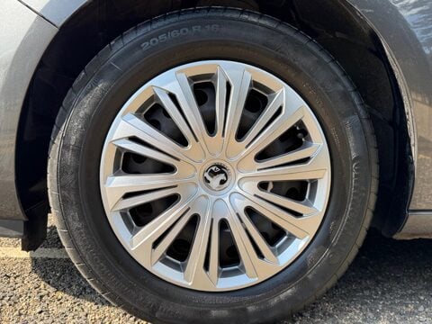 Vauxhall Astra EXCLUSIV 12