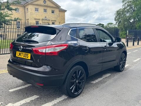 Nissan Qashqai TEKNA DIG-T XTRONIC 7