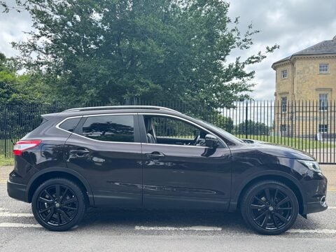 Nissan Qashqai TEKNA DIG-T XTRONIC 8
