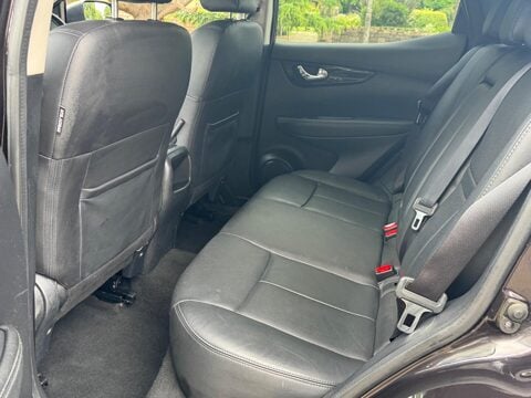 Nissan Qashqai TEKNA DIG-T XTRONIC 17