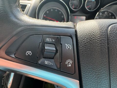 Vauxhall Mokka TECH LINE S/S 24