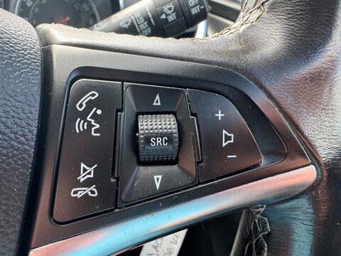 Vauxhall Mokka TECH LINE S/S 25
