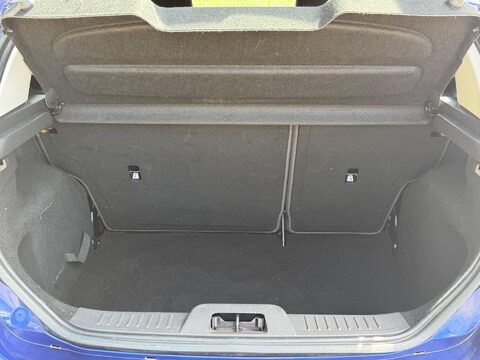 Ford Fiesta ZETEC 15