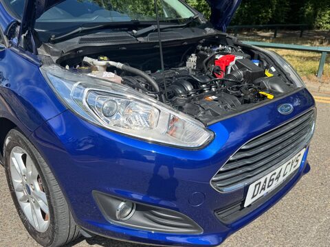 Ford Fiesta ZETEC 31