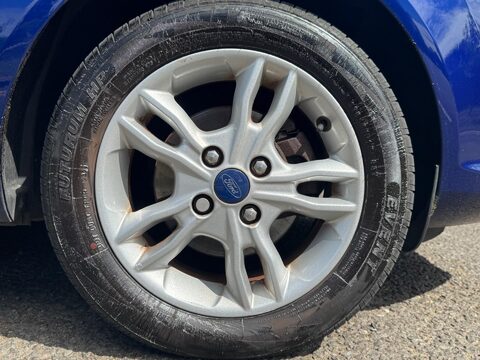 Ford Fiesta ZETEC 9