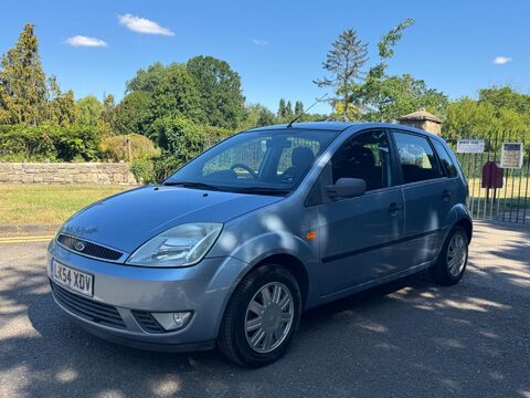 Ford Fiesta GHIA 16V 3
