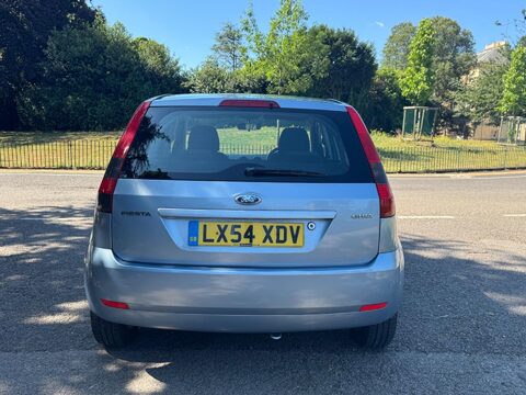 Ford Fiesta GHIA 16V 6