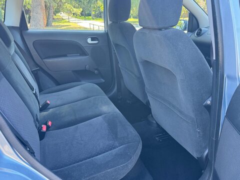 Ford Fiesta GHIA 16V 17
