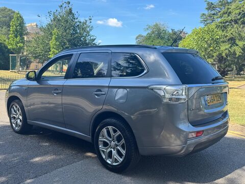 Mitsubishi Outlander PHEV GX 4H 7