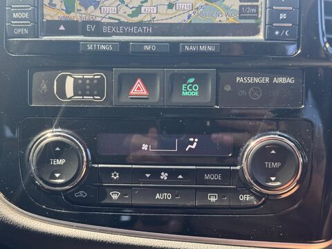Mitsubishi Outlander PHEV GX 4H 28
