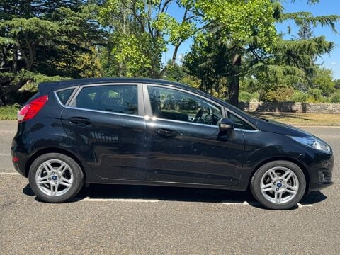 Ford Fiesta ZETEC 8