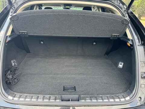 Lexus NX 300H PREMIER 19