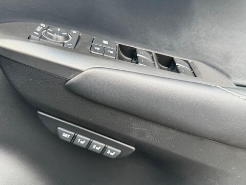 Lexus NX 300H PREMIER 25