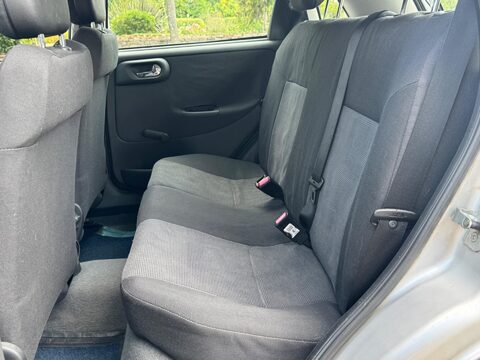 Vauxhall Corsa DESIGN 16V 16