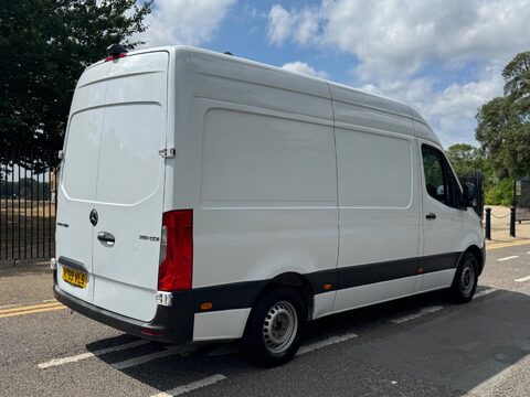 Mercedes-Benz Sprinter 316 CDI 7