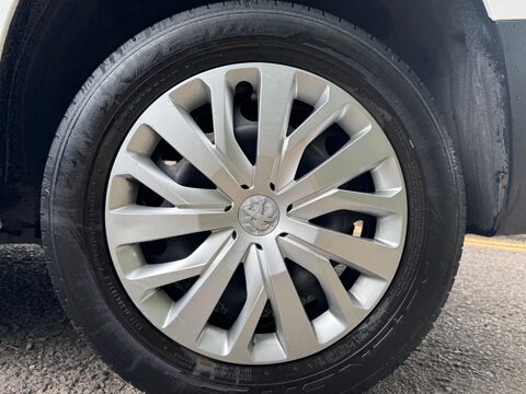 Peugeot Partner BLUEHDI PROFESSIONAL PREMIUM L1 11