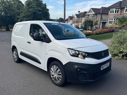 Peugeot Partner BLUEHDI PROFESSIONAL PREMIUM L1 4