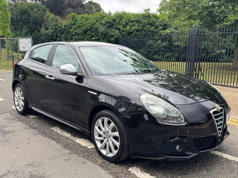 Alfa Romeo Giulietta JTDM-2 VELOCE 1