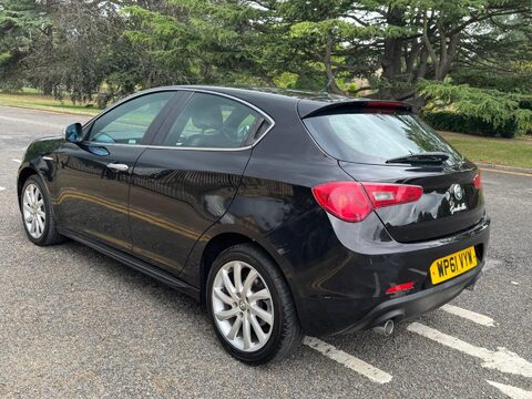 Alfa Romeo Giulietta JTDM-2 VELOCE 5