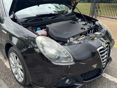 Alfa Romeo Giulietta JTDM-2 VELOCE 29