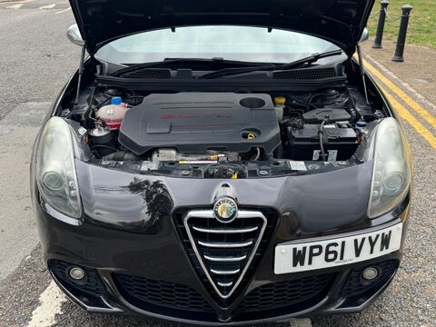 Alfa Romeo Giulietta JTDM-2 VELOCE 30
