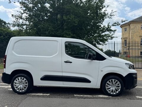 Peugeot Partner BLUEHDI PROFESSIONAL L1 8