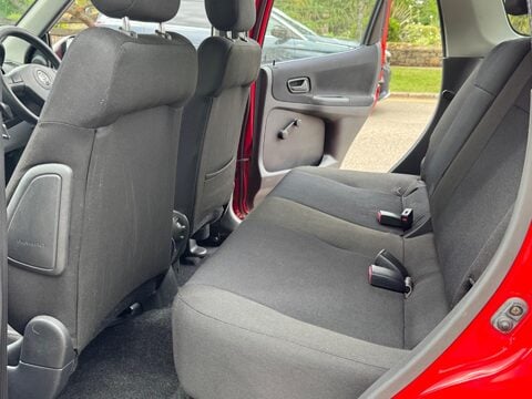 Suzuki Ignis GLX 4GRIP VVT-S 15