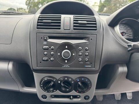 Suzuki Ignis GLX 4GRIP VVT-S 24
