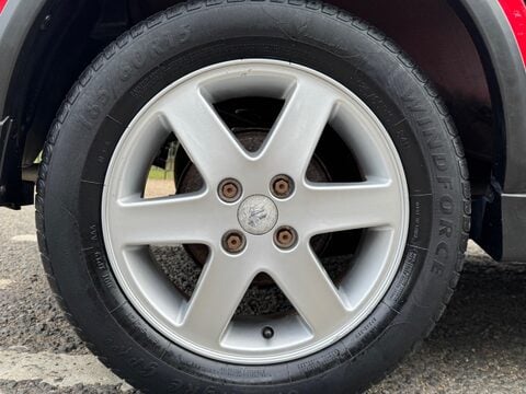 Suzuki Ignis GLX 4GRIP VVT-S 10