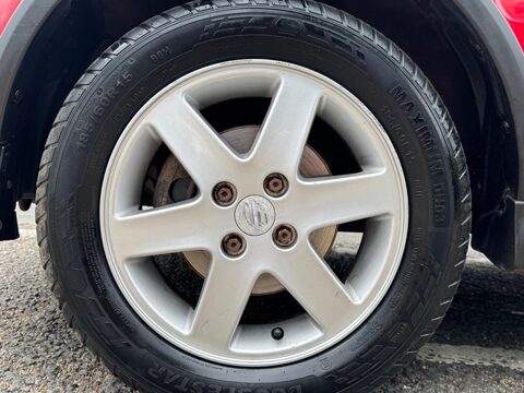 Suzuki Ignis GLX 4GRIP VVT-S 12