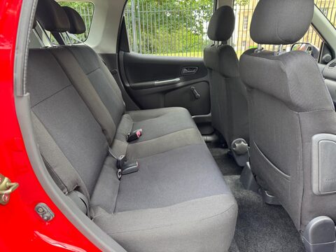 Suzuki Ignis GLX 4GRIP VVT-S 19