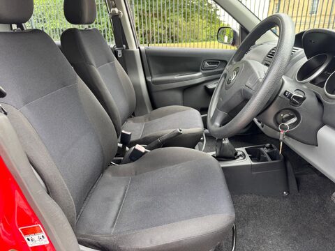 Suzuki Ignis GLX 4GRIP VVT-S 21