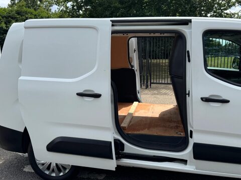 Peugeot Partner BLUEHDI PROFESSIONAL L2 15