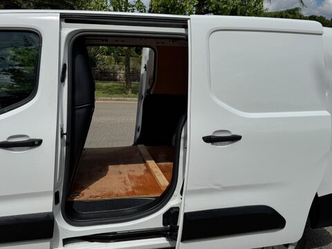 Peugeot Partner BLUEHDI PROFESSIONAL L2 19