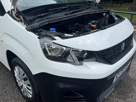 Peugeot Partner BLUEHDI PROFESSIONAL L1 25