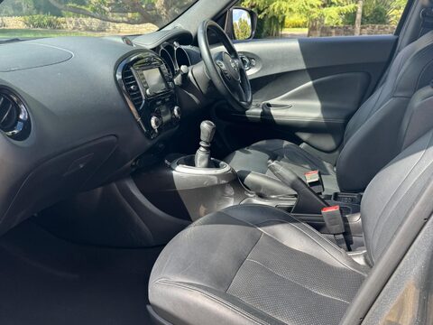 Nissan Juke TEKNA DIG-T 15