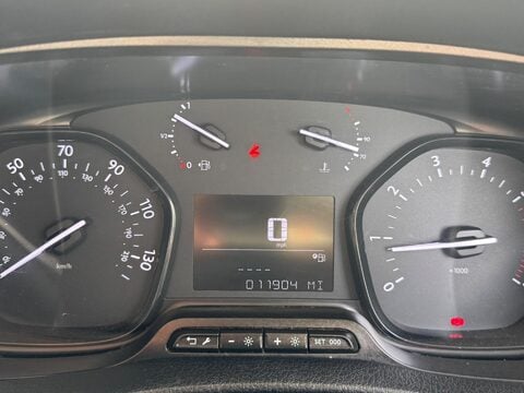 Vauxhall Vivaro L2H1 F2900 PRO S/S 23