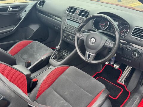 Volkswagen Golf GT TSI 24