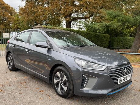 Hyundai IONIQ PREMIUM SE MHEV