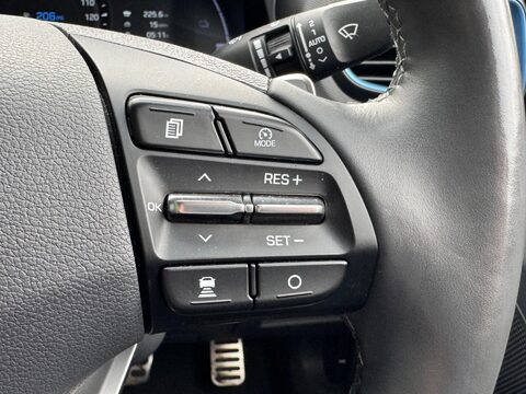 Hyundai IONIQ PREMIUM SE MHEV 25