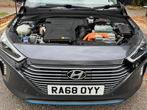 Hyundai IONIQ PREMIUM SE MHEV 16