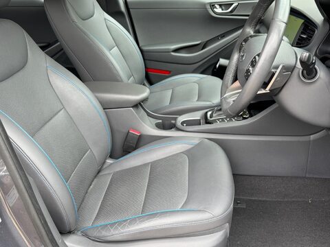 Hyundai IONIQ PREMIUM SE MHEV 20