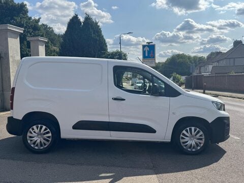 Peugeot Partner BLUEHDI PROFESSIONAL L1 8