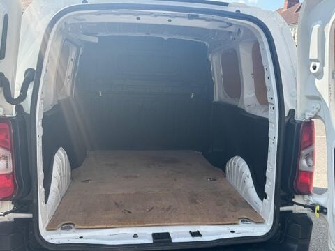 Peugeot Partner BLUEHDI PROFESSIONAL L1 18