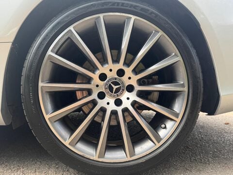 Mercedes-Benz C Class C 300 AMG LINE 13