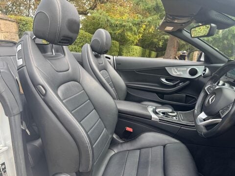 Mercedes-Benz C Class C 300 AMG LINE 19