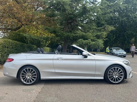 Mercedes-Benz C Class C 300 AMG LINE 8