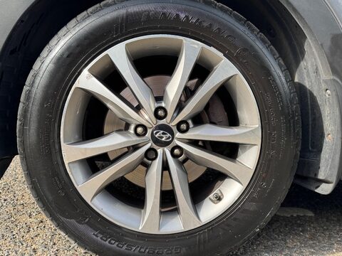 Hyundai SANTA FE CRDI PREMIUM 12