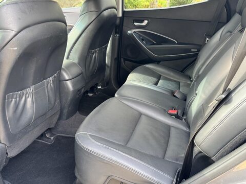 Hyundai SANTA FE CRDI PREMIUM 21
