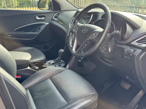 Hyundai SANTA FE CRDI PREMIUM 13